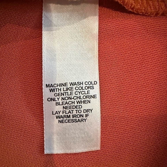 Jones New York stretch surplice  top with cap sleeves and ruching at the waist - Picture 8 of 8